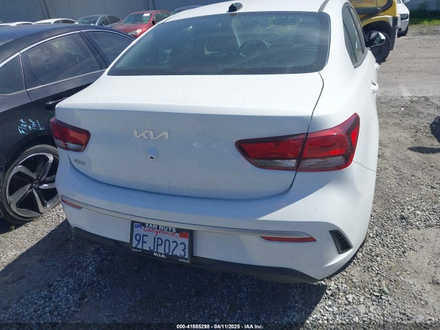 3KPA24AD4PE573279 KIA RIO LX