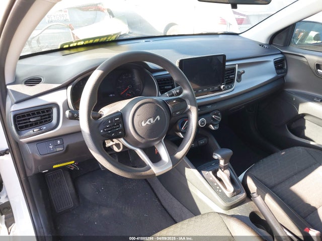 3KPA24AD4PE573279 KIA RIO LX