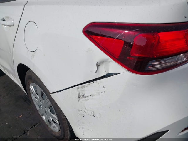 3KPA24AD4PE573279 KIA RIO LX