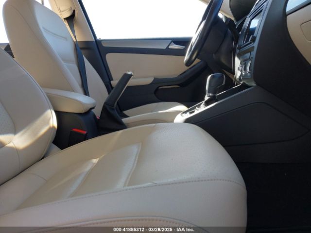 3VWDB7AJ7HM324970 Volkswagen Jetta 1.4t Se