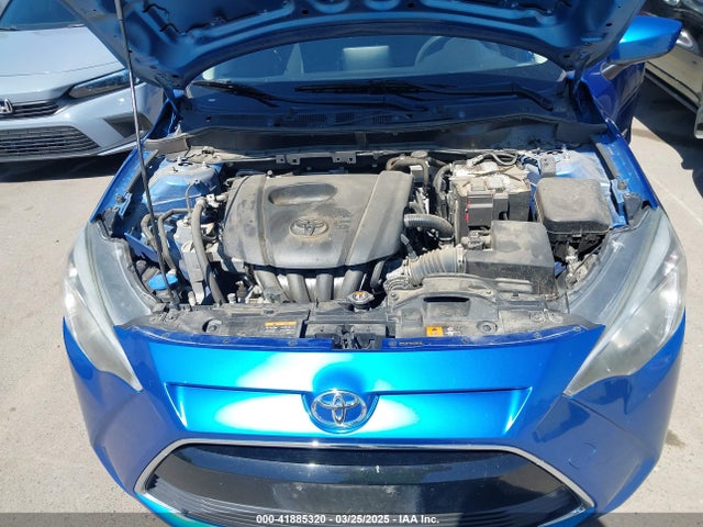 3MYDLBYV0JY330783 Toyota YARIS IA