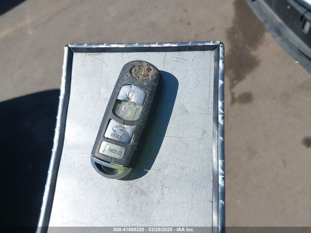 3MYDLBYV0JY330783 Toyota YARIS IA