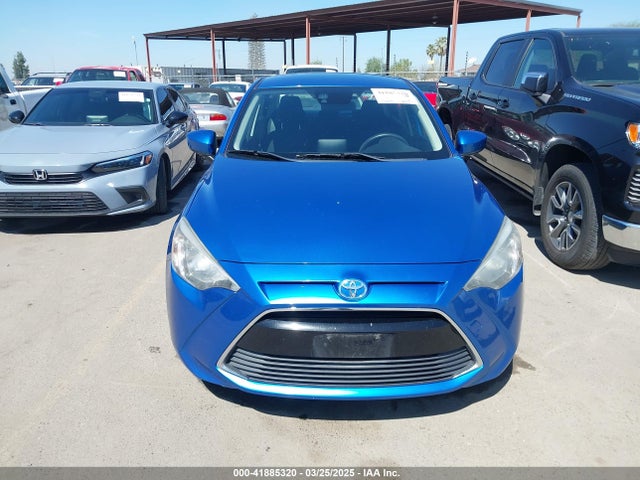 3MYDLBYV0JY330783 Toyota YARIS IA