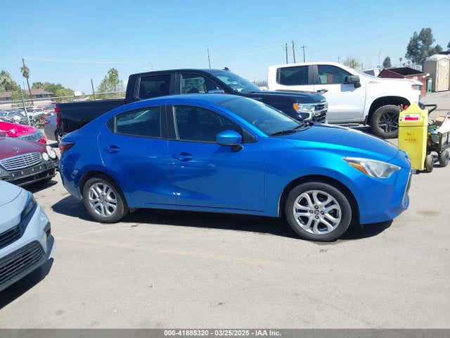 3MYDLBYV0JY330783 Toyota YARIS IA