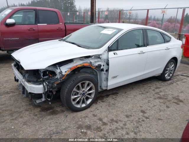 3FA6P0PU1HR306771 Ford Fusion Energi Se Luxury