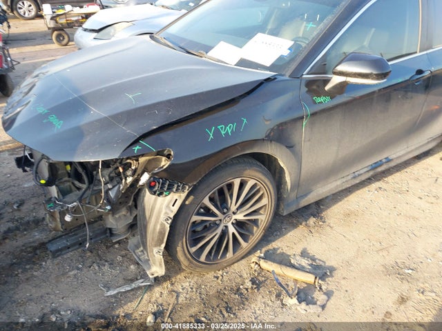4T1M11AK8LU388642 Toyota CAMRY SE