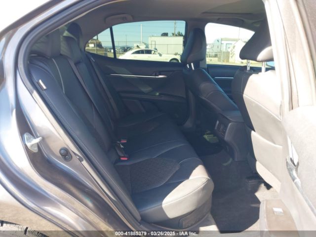 4T1K31AK7NU586844 Toyota Camry Xse Hybrid