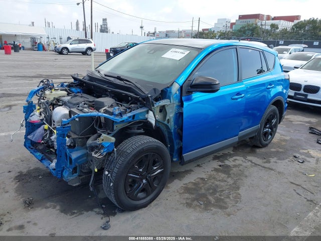 2T3ZFREV2HW394624 Toyota RAV4 LE