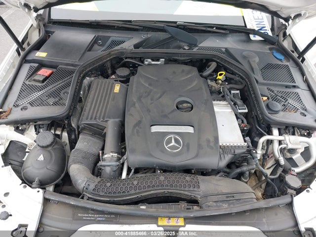 55SWF4JB8FU070564 Mercedes-Benz C-Class