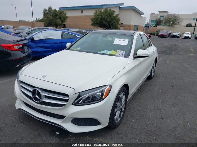 55SWF4JB8FU070564 Mercedes-Benz C-Class