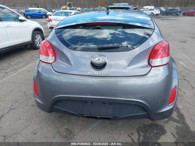 KMHTC6AD9GU275017 Hyundai Veloster