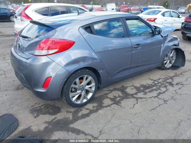 KMHTC6AD9GU275017 Hyundai Veloster