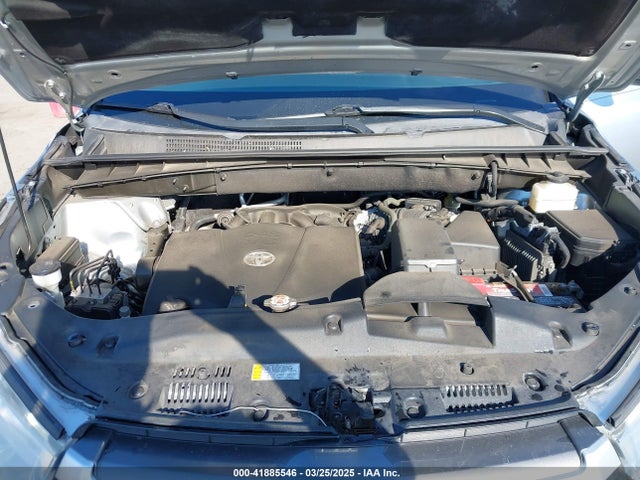 5TDZZRFH1KS347352 Toyota Highlander Le