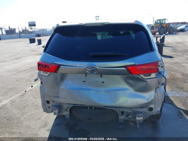 5TDZZRFH1KS347352 Toyota Highlander Le