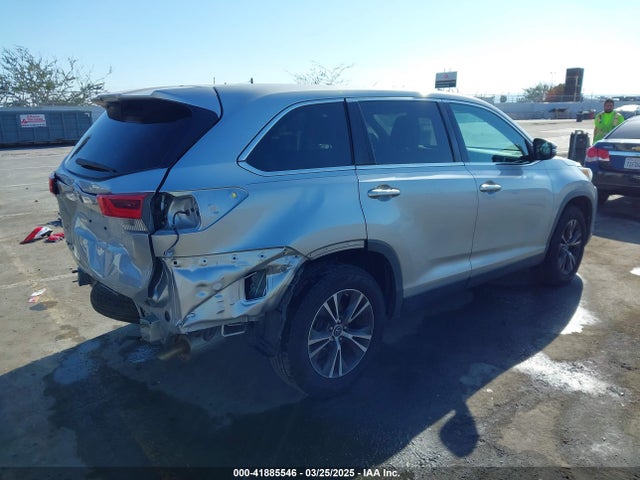5TDZZRFH1KS347352 Toyota Highlander Le