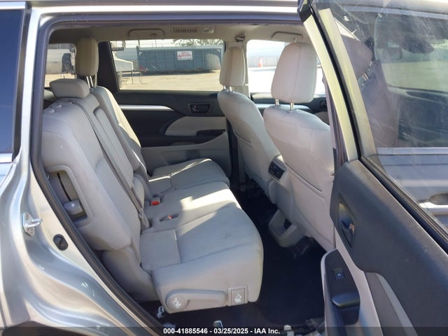 5TDZZRFH1KS347352 Toyota Highlander Le