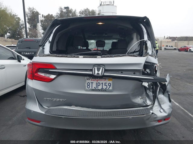 5FNRL6H88MB000217 Honda Odyssey Touring