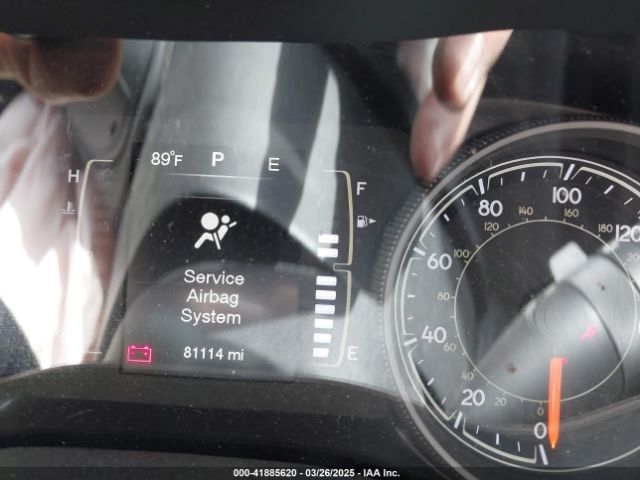 1C4PJLCB8GW190809 Jeep Cherokee Latitude
