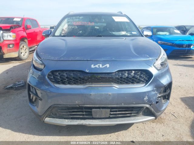 KNDCE3LC3N5498243 KIA Niro Ex Premium