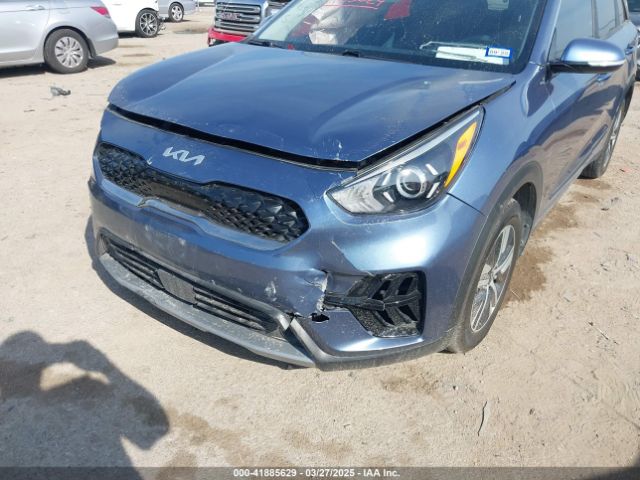 KNDCE3LC3N5498243 KIA Niro Ex Premium