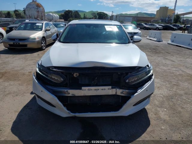 1HGCV2F97JA035261 Honda Accord Touring 2.0t