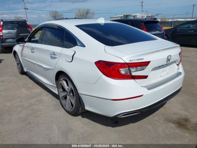 1HGCV2F97JA035261 Honda Accord Touring 2.0t
