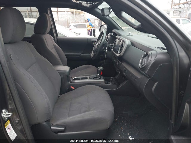 3TMCZ5ANXHM100545 Toyota Tacoma Trd Sport