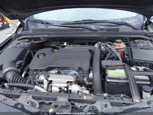 1G1ZD5ST4JF219521 Chevrolet MALIBU LT