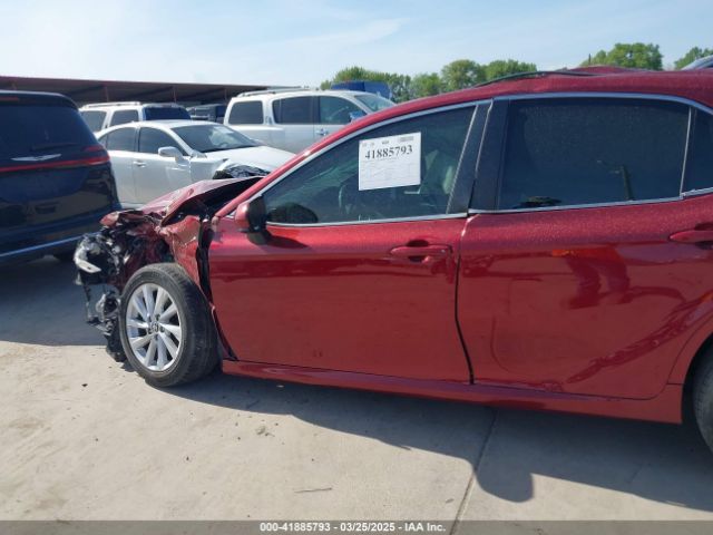 4T1C11AK5NU698794 Toyota CAMRY LE