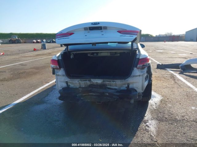 KNAGU4LE8H5017318 KIA Optima Hybrid Ex