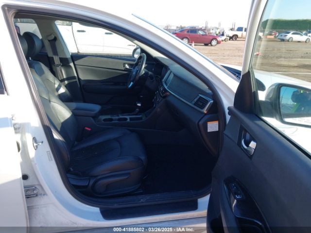 KNAGU4LE8H5017318 KIA Optima Hybrid Ex
