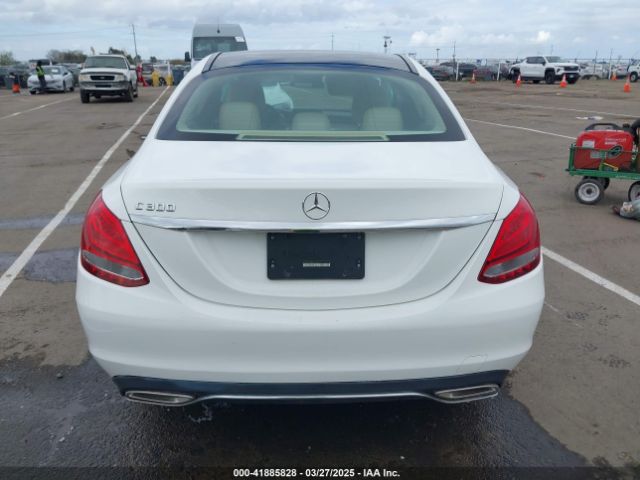 55SWF4JB9GU153177 Mercedes-Benz C 300 Luxury/sport