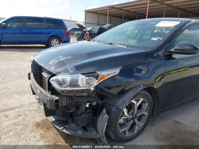3KPF24AD0ME264216 KIA Forte Lxs