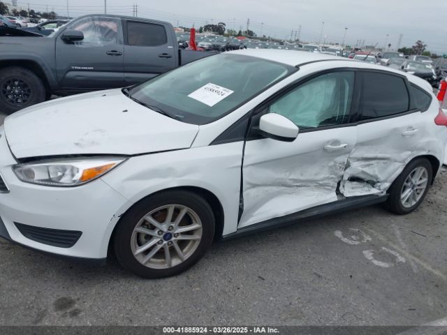 1FADP3K28JL282830 Ford FOCUS SE