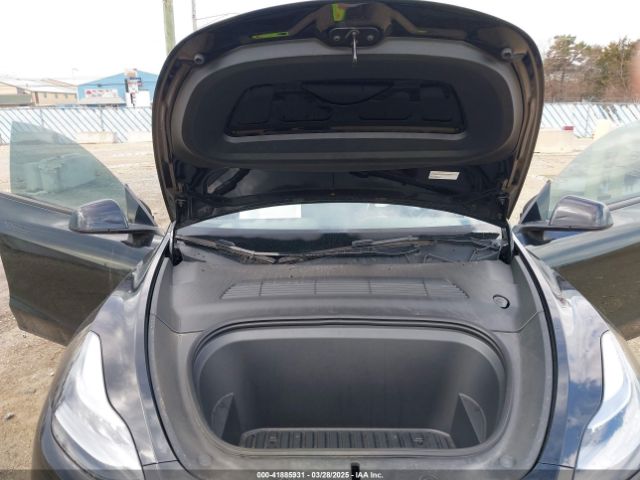 7SAYGDEE7PF868165 Tesla 2023
