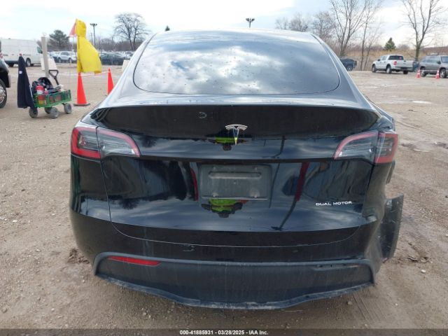 7SAYGDEE7PF868165 Tesla 2023