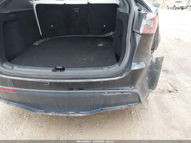 7SAYGDEE7PF868165 Tesla 2023