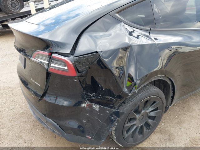 7SAYGDEE7PF868165 Tesla 2023