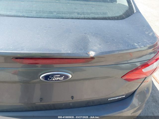 1FADP3E28EL109892 Ford FOCUS S