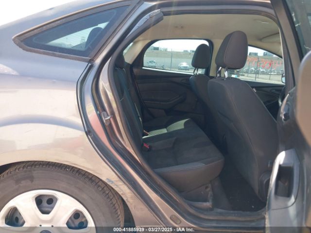1FADP3E28EL109892 Ford FOCUS S