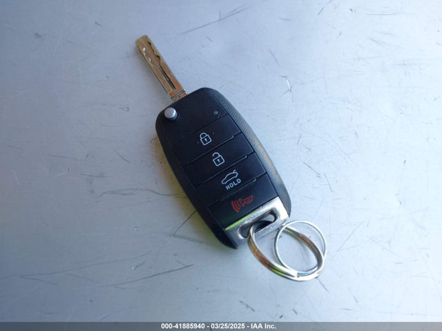 5XXGM4A74FG381316 KIA Optima Lx