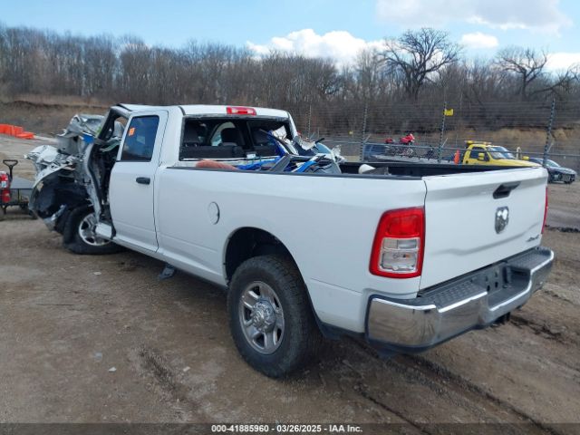 3C6UR5HL2NG313287 RAM 2500 Tradesman  4x4 8' Box