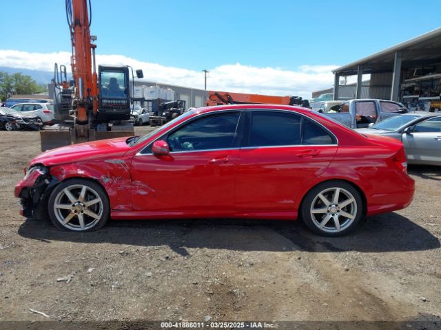 WDDGF4HB3EA952668 Mercedes-Benz C 250 Luxury/sport