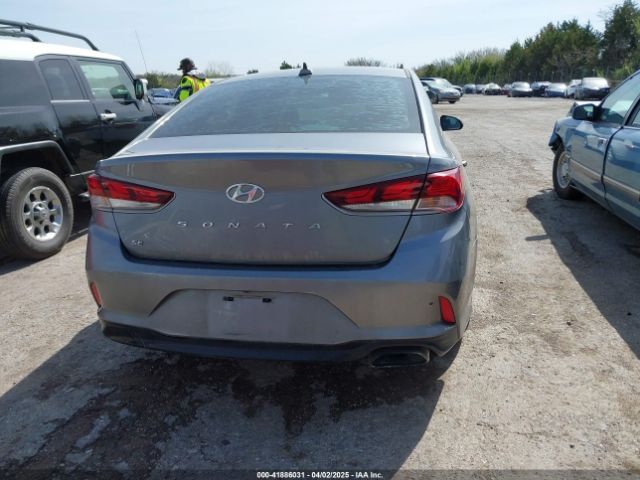5NPE24AF2KH751116 Hyundai SONATA SE