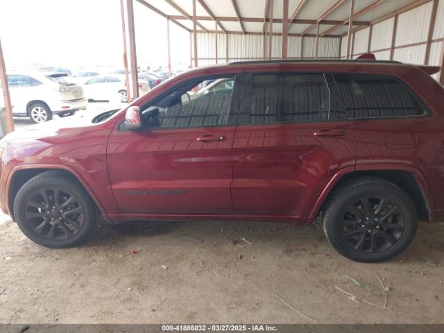 1C4RJEAG3HC823139 Jeep Grand Cherokee Altitude 4x2