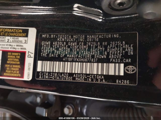 4T1BF1FKXHU677837 Toyota CAMRY XLE