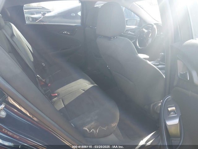1G1ZE5ST3GF340496 Chevrolet MALIBU 1LT