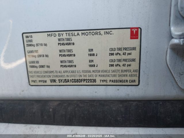 2013 TESLA MODEL S 5YJSA1CG8DFP22036 Photo 8