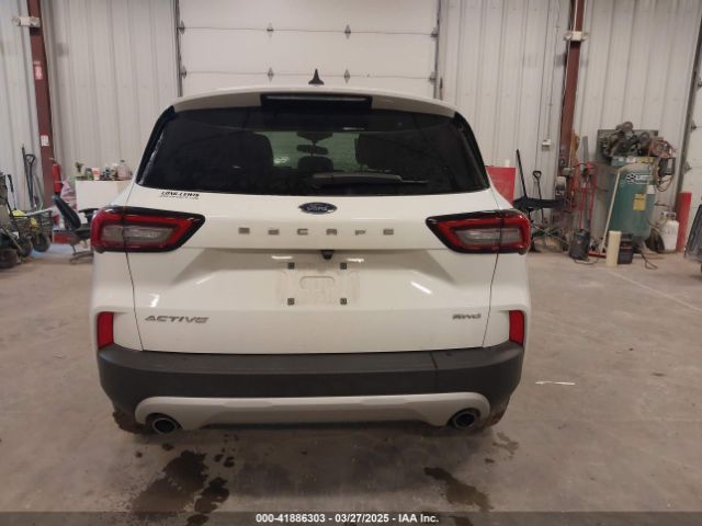 1FMCU9GN2RUB06331 Ford Escape Active