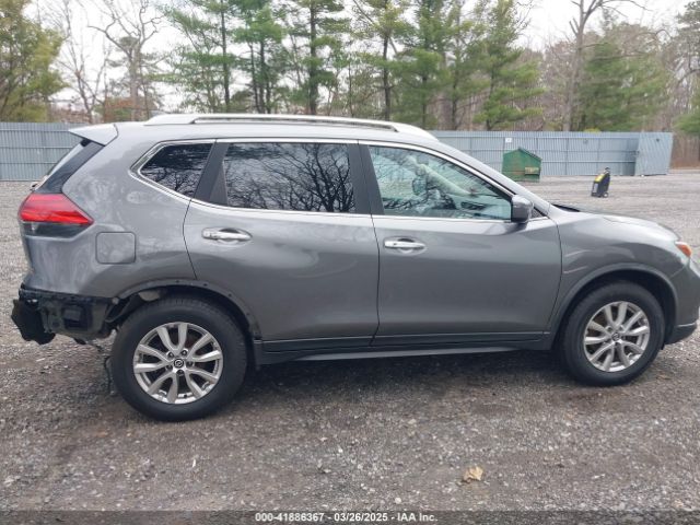 JN8AT2MV0HW260375 Nissan ROGUE SV